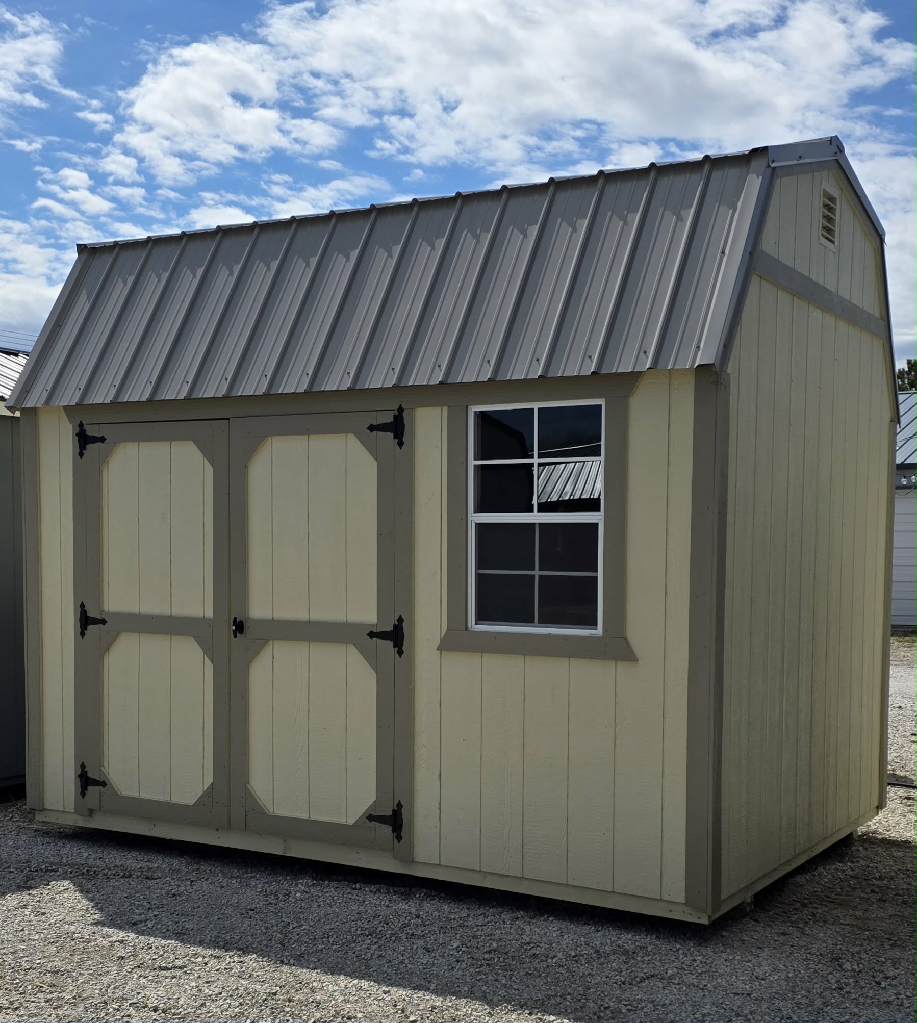 8 x 12 Side Lofted Barn – 1
