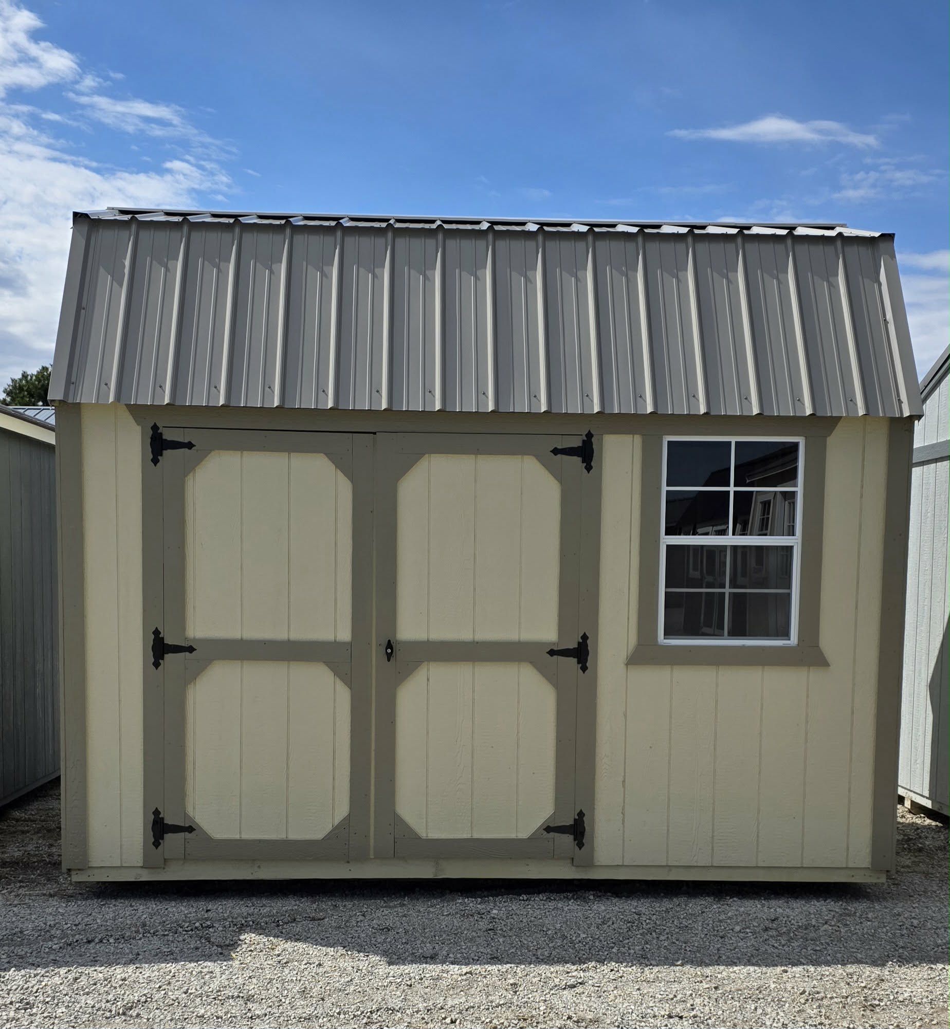 8 x 12 Side Lofted Barn – 3